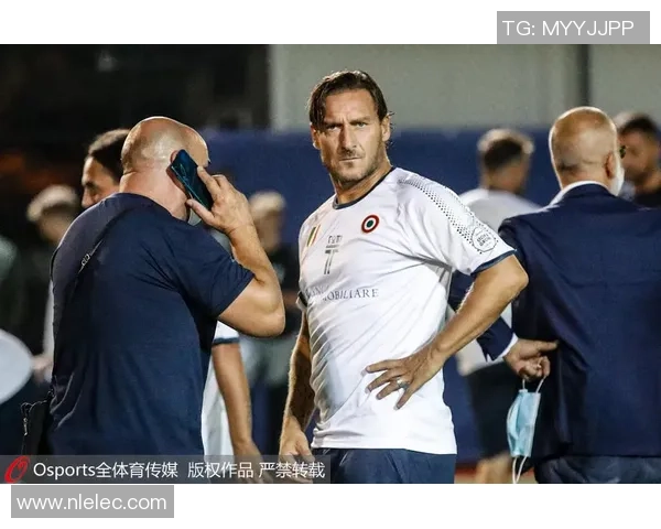 国际足球赛事动态分析及明星球员转会最新消息汇总